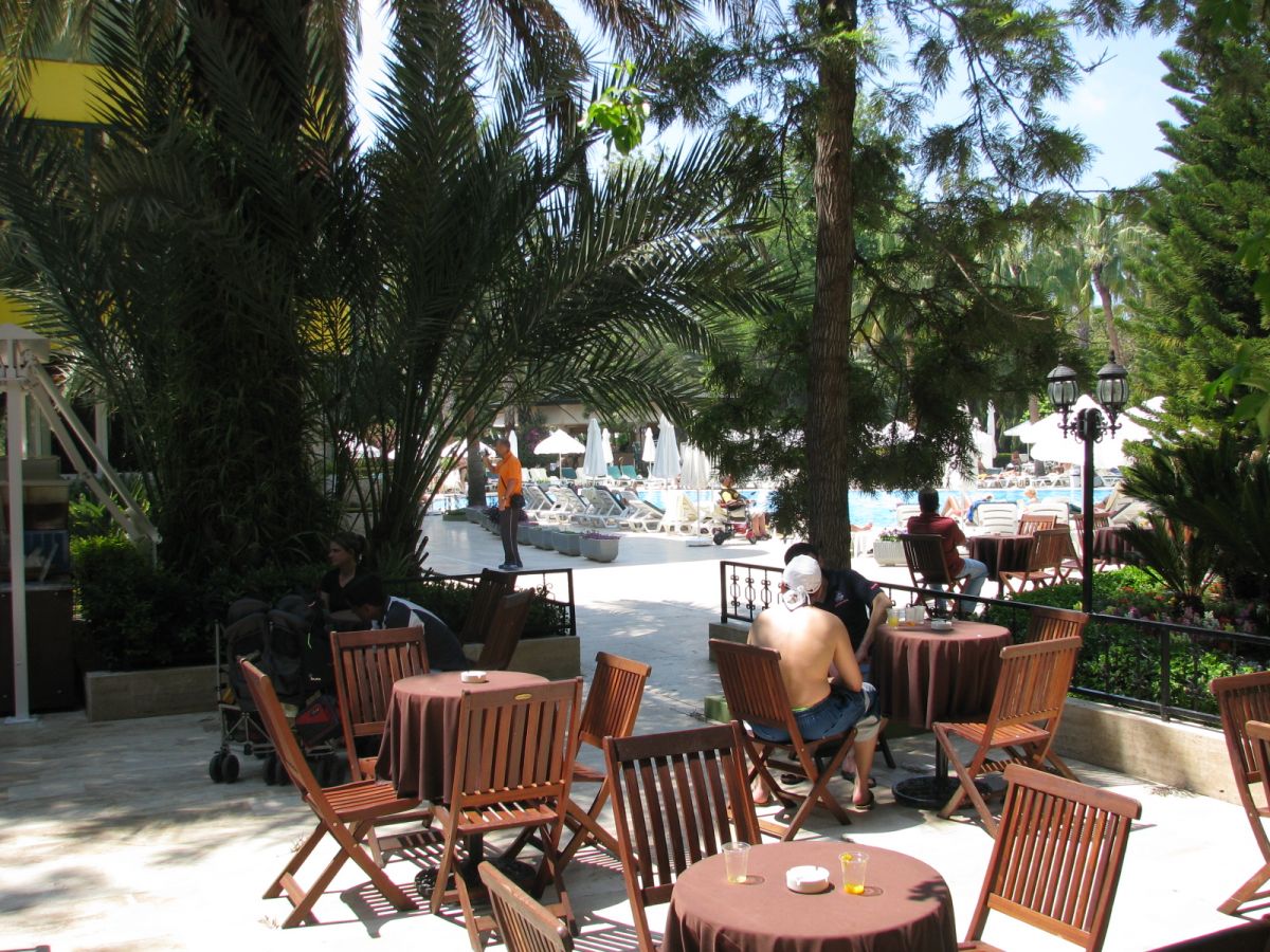 imagini hotel DELPHIN BOTANIK